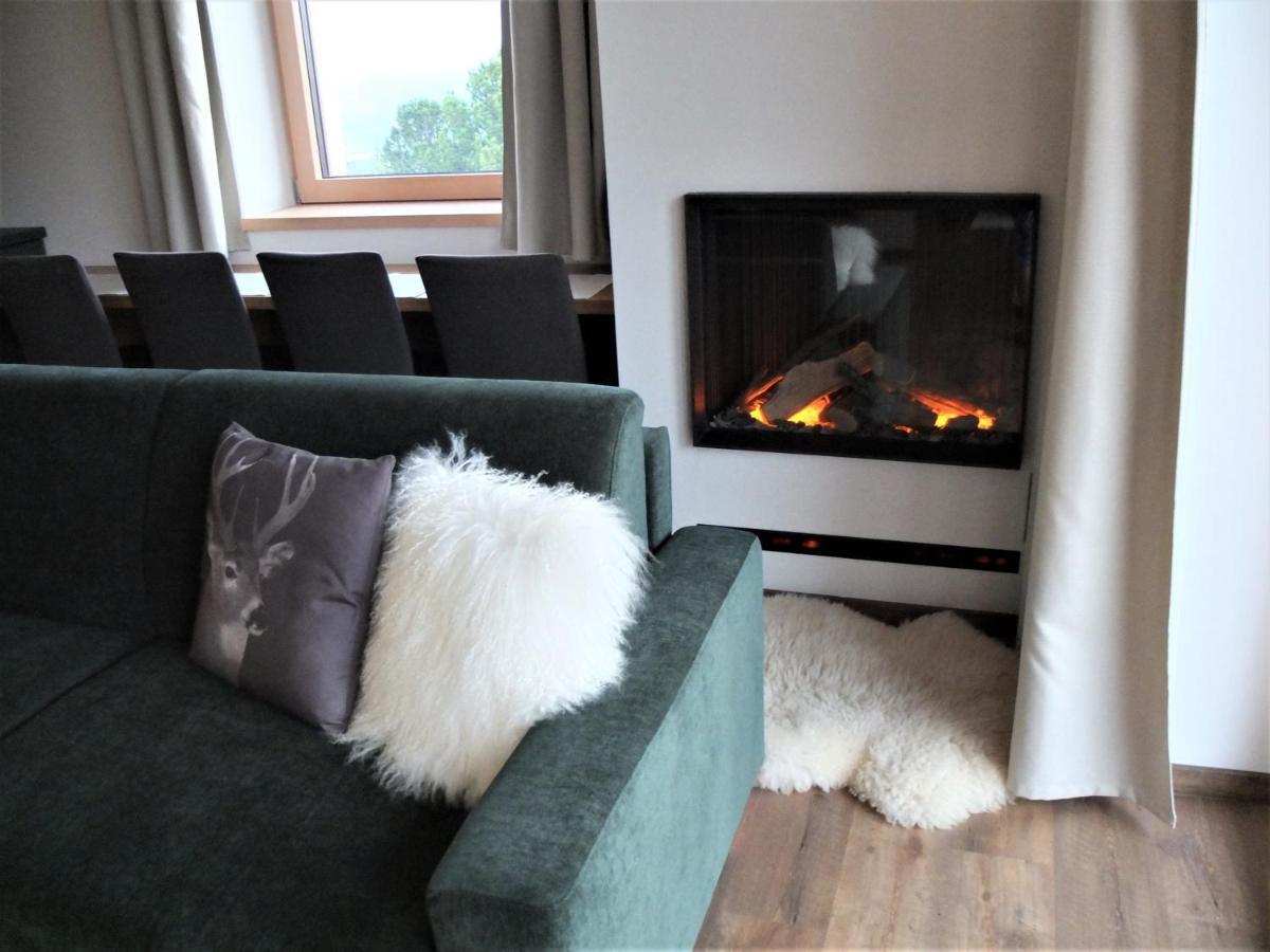 Apartman Maco - Strbske Pleso - Ovrucアパートメント エクステリア 写真