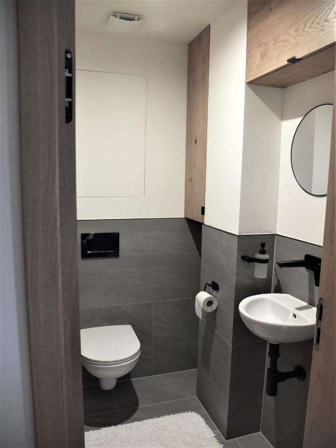 Apartman Maco - Strbske Pleso - Ovrucアパートメント エクステリア 写真